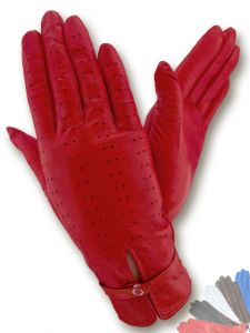 Червоні шкіряні перчатки