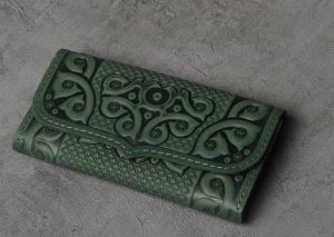 leather trifold wallet with print