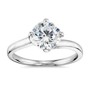 Big diamond ring 1 carat