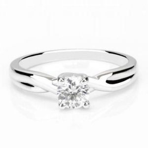 Gold diamond rings for women 1 carat