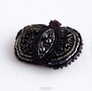 Beaded brooch "Black pumpkin"