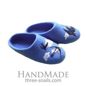 Cute slippers "Good Swallows"