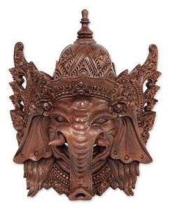 Дерев'яна маска індуїстського божества Ганеша
