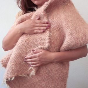 Pink wool blanket throw queen, 