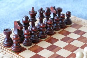 Staunton chess sets with board, 