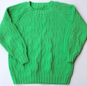 Дитячий зелений светр