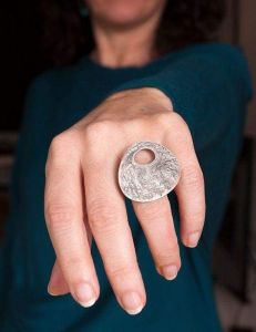 Statement gray solid silver ring