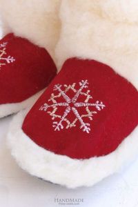Warm slippers "Red Christmas Gift"