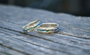 Wedding bands with enamel "Blue River"