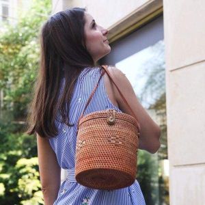Плетена корзина-сумка
