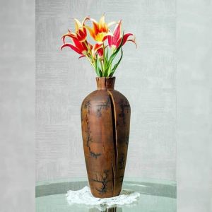 Дерев'яна ваза