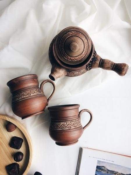 кофейные глиняные чашки